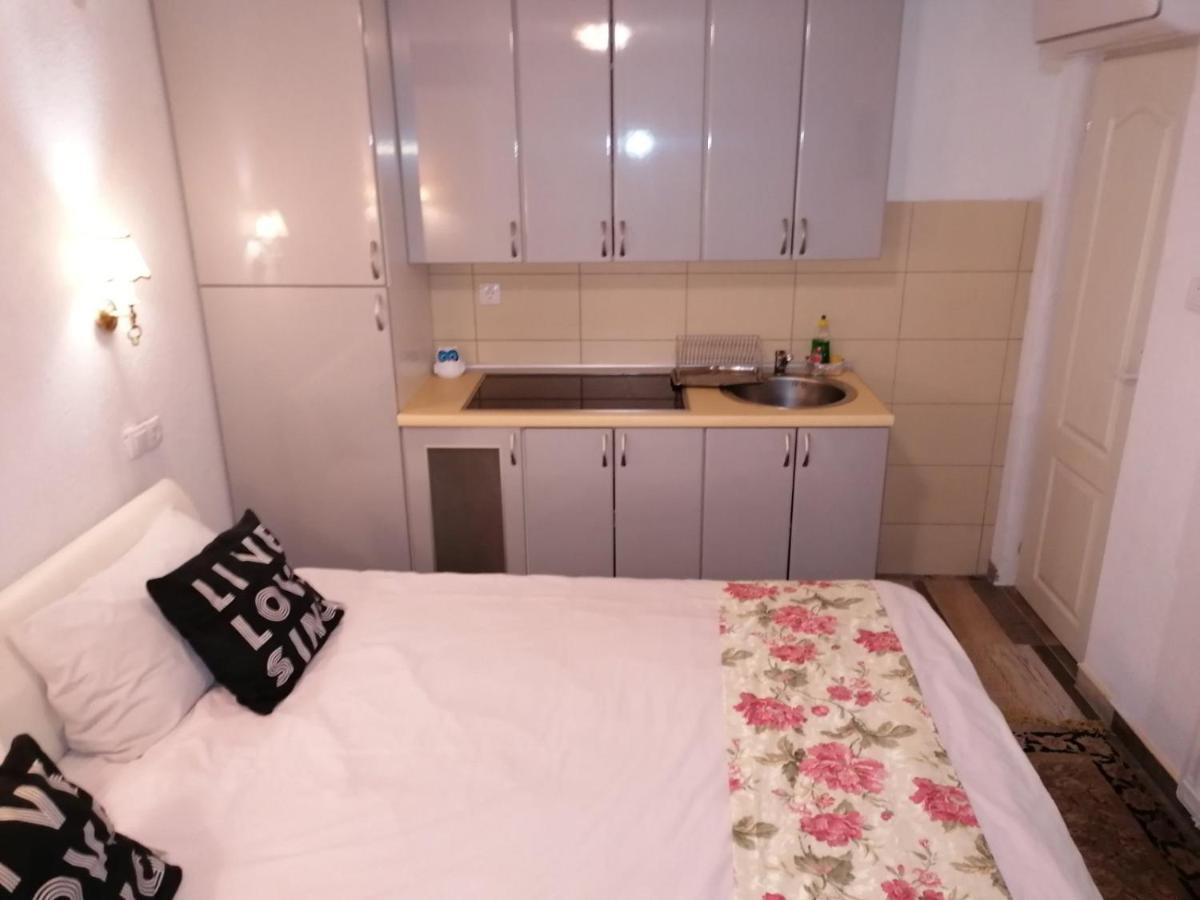 Apartman Dajak Баня Лука Екстериор снимка